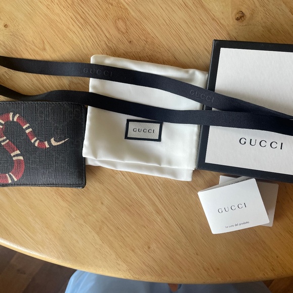 Authentic Gucci Wallet Kingsnake Print - Picture 5 of 5